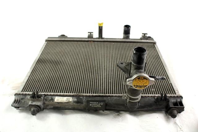 RADIATOR VODE OEM N. MF422133-3843 ORIGINAL REZERVNI DEL TOYOTA YARIS P9 MK2 R (2009 - 2011)BENZINA LETNIK 2010