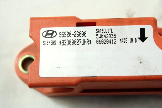 AIRBAG SENZOR OEM N. 95920-26000 ORIGINAL REZERVNI DEL HYUNDAI SANTA FE SM MK1 (2000 - 2006) DIESEL LETNIK 2002