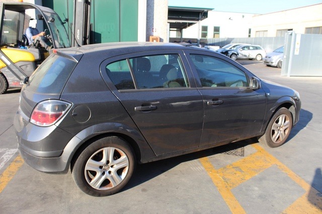 OPEL ASTRA H 1.4 G 66KW 5M 5P (2010) RICAMBI IN MAGAZZINO