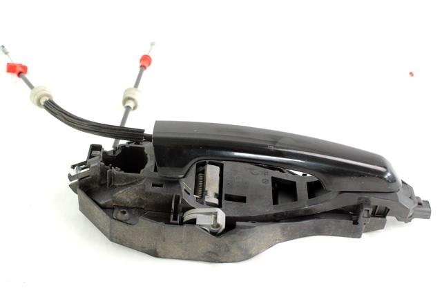 ZUNANJA KLJUKA SPREDNJA LEVA VRATA OEM N. LR061201 ORIGINAL REZERVNI DEL LAND ROVER DISCOVERY SPORT L550 (DAL 2015)DIESEL LETNIK 2016