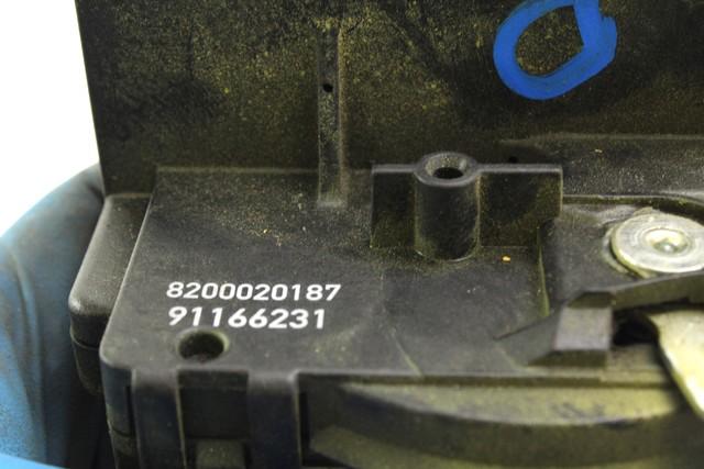 ZAKLEPANJE PRTLJA?NIH VRAT  OEM N. 8200020187 ORIGINAL REZERVNI DEL RENAULT TRAFIC JL FL EL MK2 (2001 - 2014) DIESEL LETNIK 2003