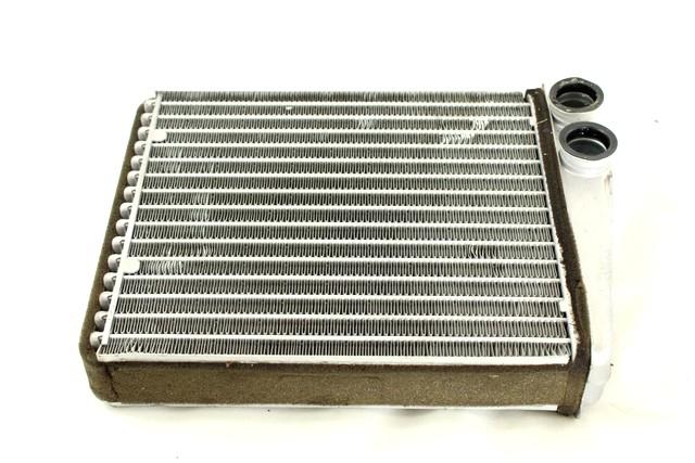 GRELEC RADIATORJA OEM N. A1698300761 ORIGINAL REZERVNI DEL MERCEDES CLASSE A W169 5P C169 3P (2004 - 04/2008) DIESEL LETNIK 2005