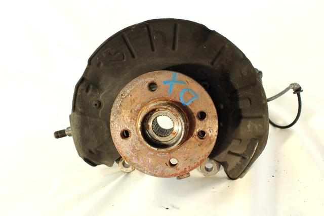 VRTLJIVI LEZAJ DESNO / PESTO KOLESA Z LEZAJEM SPREDAJ OEM N. 31216757498 ORIGINAL REZERVNI DEL MINI ONE / COOPER / COOPER S R50 R52 R53 (2001-2006) DIESEL LETNIK 2005