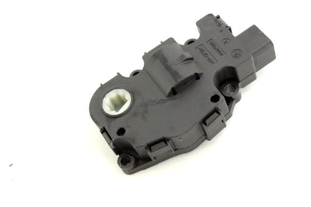 MOTORCEK OGREVANJA OEM N. 929888G ORIGINAL REZERVNI DEL BMW SERIE 1 BER/COUPE/CABRIO E81/E82/E87/E88 (2003 - 2007) BENZINA LETNIK 2006