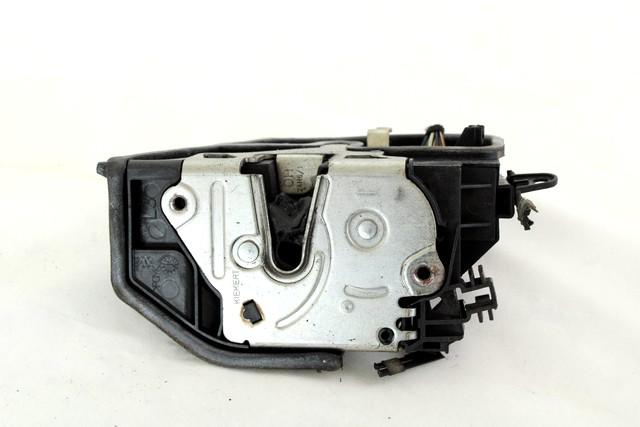 CENTRALNO ZAKLEPANJE PREDNIH LEVIH VRAT OEM N. 7167077 ORIGINAL REZERVNI DEL BMW SERIE 1 BER/COUPE/CABRIO E81/E82/E87/E88 (2003 - 2007) BENZINA LETNIK 2006