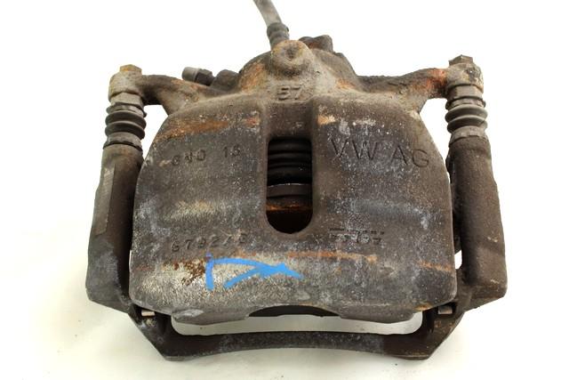 SPREDNJE DESNE ZAVORNE CELJUSTI  OEM N. 8V0615124 ORIGINAL REZERVNI DEL SKODA OCTAVIA MK3 5E3 NL3 NR3 (2012 - 2017)BENZINA/METANO LETNIK 2015