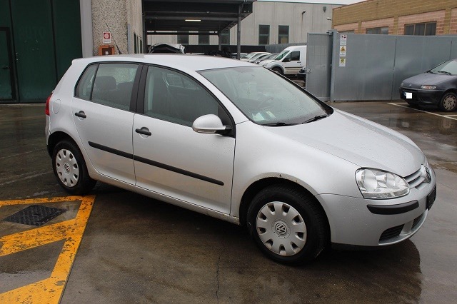 VOLKSWAGEN GOLF 5 1.6 B 75KW 5M 5P (2008) RICAMBI IN MAGAZZINO