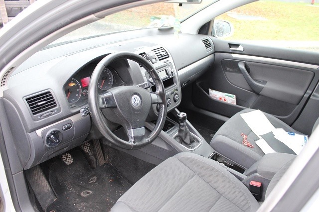 VOLKSWAGEN GOLF 5 1.6 B 75KW 5M 5P (2008) RICAMBI IN MAGAZZINO