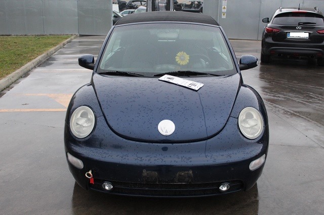 VOLKSWAGEN NEW BEETLE 1.9 D 74KW 5M 2P (2004) RICAMBI IN MAGAZZINO