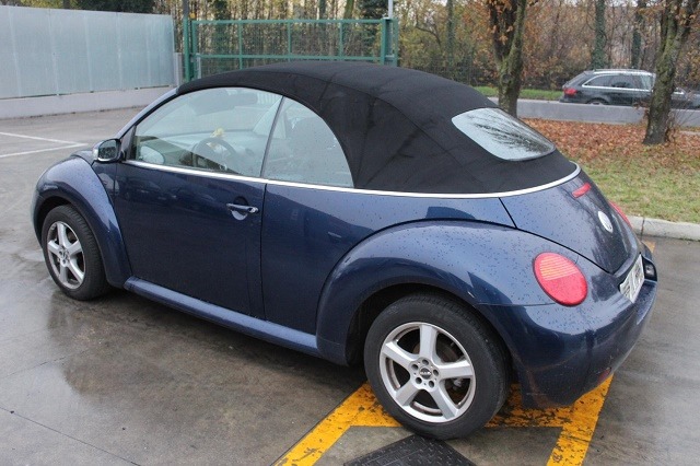 VOLKSWAGEN NEW BEETLE 1.9 D 74KW 5M 2P (2004) RICAMBI IN MAGAZZINO