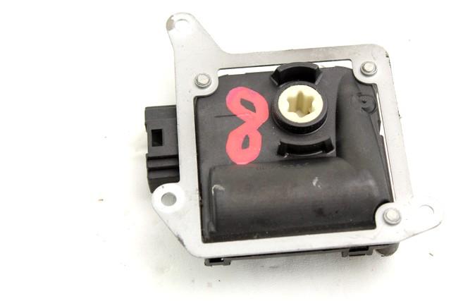 MOTORCEK OGREVANJA OEM N. 4E0820511 ORIGINAL REZERVNI DEL AUDI A8 MK2 D3/4E (2002 - 2009)BENZINA LETNIK 2004