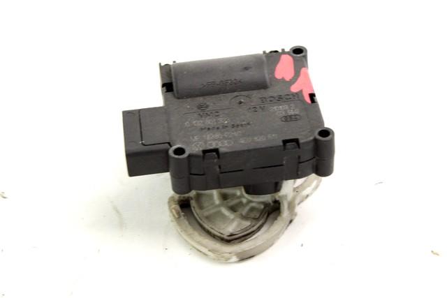 MOTORCEK OGREVANJA OEM N. 4E0820511 ORIGINAL REZERVNI DEL AUDI A8 MK2 D3/4E (2002 - 2009)BENZINA LETNIK 2004