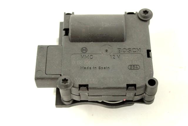 MOTORCEK OGREVANJA OEM N. 4E0820511 ORIGINAL REZERVNI DEL AUDI A8 MK2 D3/4E (2002 - 2009)BENZINA LETNIK 2004