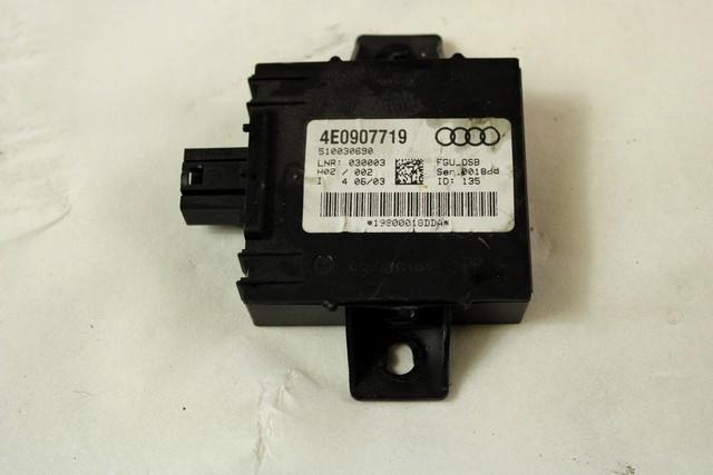 RACUNALNIK AVTOALARMA/BLOKADA MOTORJA OEM N. 4E0907719 ORIGINAL REZERVNI DEL AUDI A8 MK2 D3/4E (2002 - 2009)BENZINA LETNIK 2004