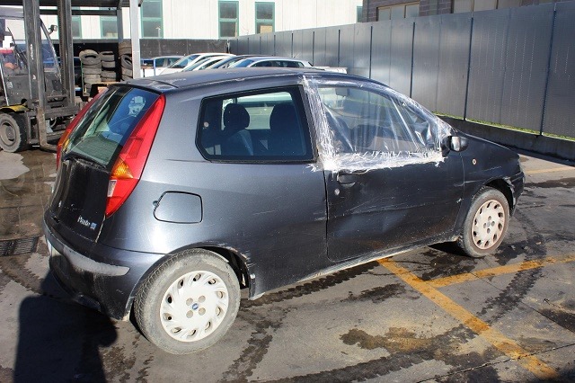 FIAT PUNTO 1.9 D 59KW 5M 5P (2000) RICAMBI IN MAGAZZINO