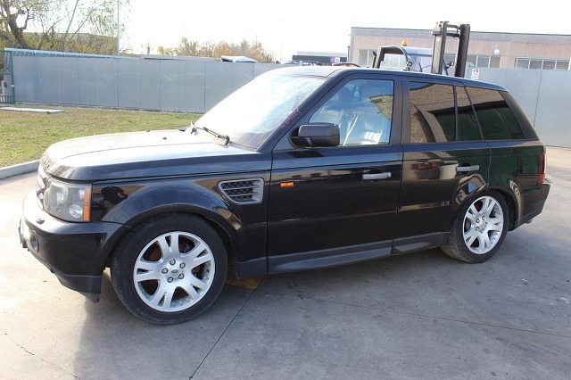 LAND ROVER RANGE ROVER SPORT 2.7 D 4X4 140KW AUT 5P (2006) RICAMBI IN MAGAZZINO