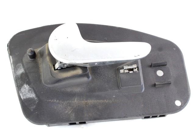 NOTRANJA KLJUKA  OEM N. 13110958 ORIGINAL REZERVNI DEL OPEL CORSA C X01 (10/2000 - 2004) BENZINA LETNIK 2002