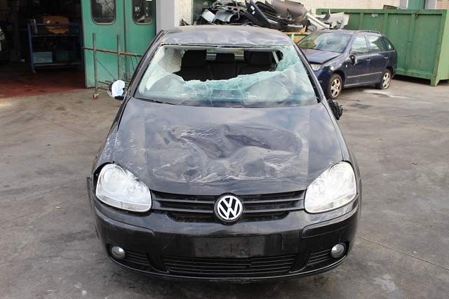 VOLKSWAGEN GOLF 5 1.6 B 75KW 5M 5P (2007) RICAMBI IN MAGAZZINO