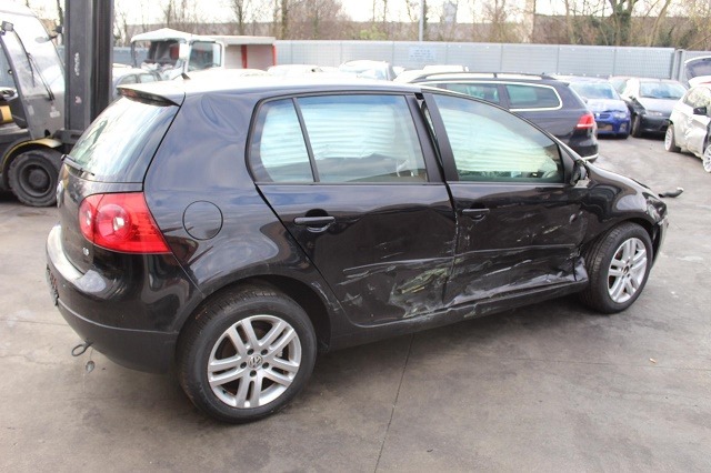 VOLKSWAGEN GOLF 5 1.6 B 75KW 5M 5P (2007) RICAMBI IN MAGAZZINO