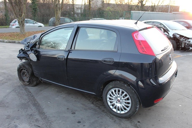 FIAT PUNTO 1.2 B 51KW 5M 5P (2016) RICAMBI IN MAGAZZINO