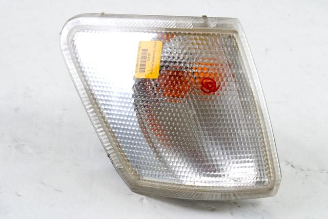 SPREDNJI INDIKATOR OEM N. 1062434 ORIGINAL REZERVNI DEL FORD FIESTA GFJ MK3 (1989 - 1995)BENZINA LETNIK 1989