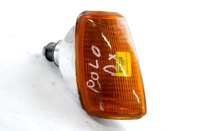 SPREDNJI INDIKATOR OEM N. 867953050 ORIGINAL REZERVNI DEL VOLKSWAGEN POLO 86C 80 (1982 - 1994)BENZINA LETNIK 1990