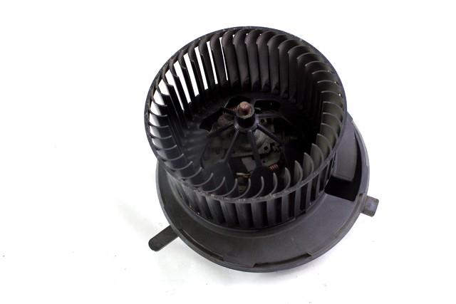 VENTILATOR  KABINE  OEM N. 1K1819015 ORIGINAL REZERVNI DEL VOLKSWAGEN GOLF V 1K1 1K5 MK5 BER/SW (02/2004-11/2008) BENZINA LETNIK 2007