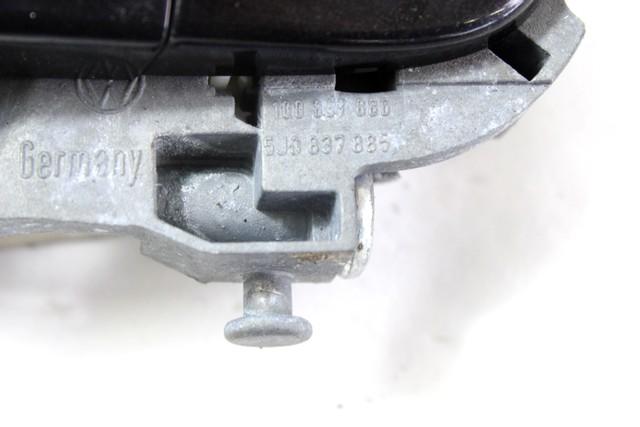 ZUNANJA KLJUKA ZADNJA DESNA VRATA OEM N. 3B0837205GGRU ORIGINAL REZERVNI DEL VOLKSWAGEN GOLF V 1K1 1K5 MK5 BER/SW (02/2004-11/2008) BENZINA LETNIK 2007