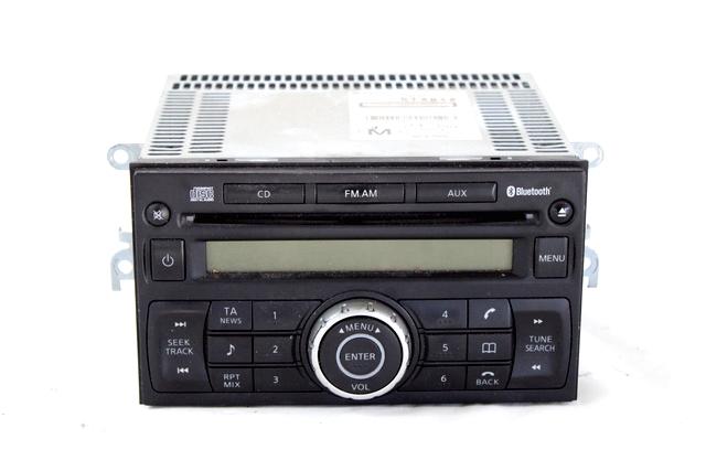 RADIO CD / OJACEVALNIK / IMETNIK HIFI OEM N. 258185JD05A ORIGINAL REZERVNI DEL NISSAN QASHQAI J10C (2006 - 2010) DIESEL LETNIK 2009