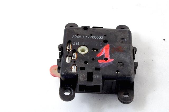 MOTORCEK OGREVANJA OEM N. A24820A7700000 ORIGINAL REZERVNI DEL NISSAN QASHQAI J10C (2006 - 2010) DIESEL LETNIK 2009