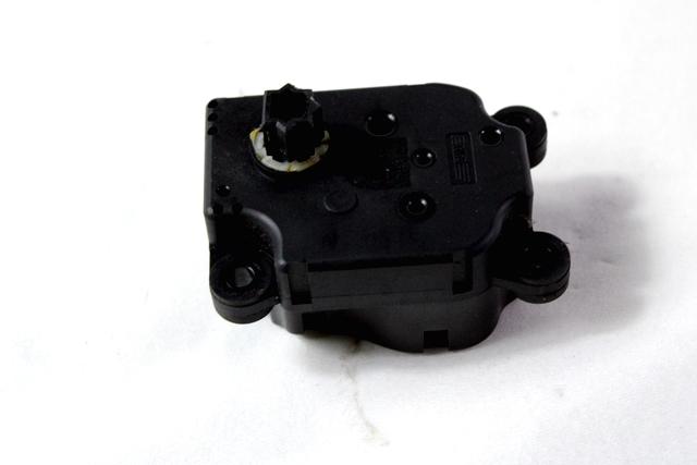 MOTORCEK OGREVANJA OEM N. 3M5H19E616AB ORIGINAL REZERVNI DEL FORD FOCUS DA HCP DP MK2 R BER/SW (2008 - 2011) DIESEL LETNIK 2008