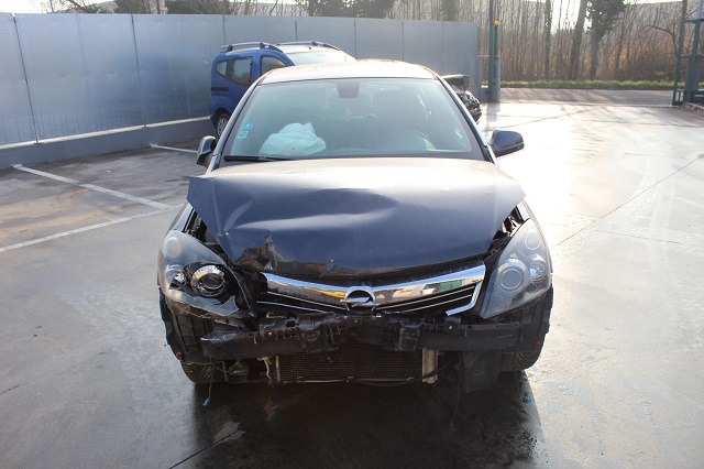 OPEL ASTRA H 1.4 G 66KW 5M 5P (2010) RICAMBI IN MAGAZZINO