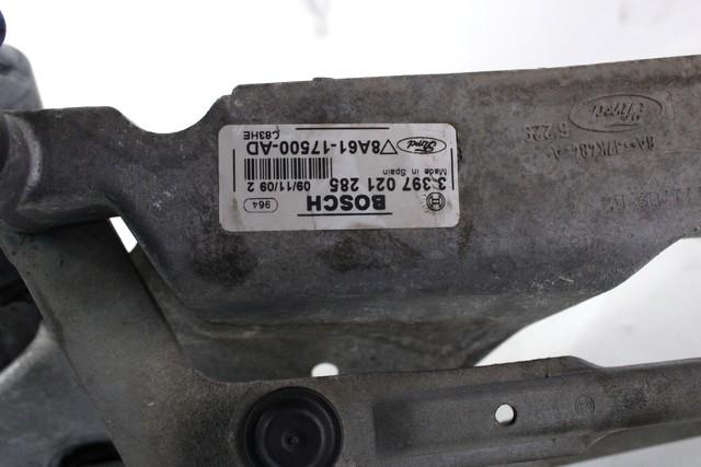 MOTORCEK PREDNJIH BRISALCEV OEM N. 8A61-17B571-AA ORIGINAL REZERVNI DEL FORD FIESTA CB1 CNN MK6 (09/2008 - 11/2012) BENZINA/GPL LETNIK 2010