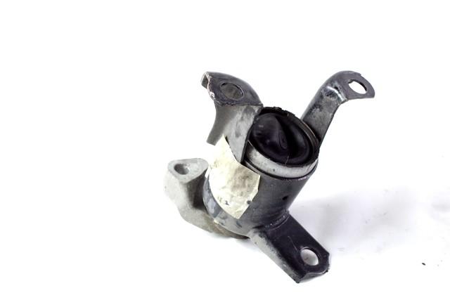 NOSILCI MOTORJA/DRUGO OEM N. 8V51-6F012-AF ORIGINAL REZERVNI DEL FORD FIESTA CB1 CNN MK6 (09/2008 - 11/2012) BENZINA/GPL LETNIK 2010