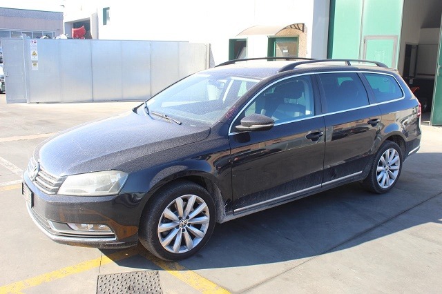 VOLKSWAGEN PASSAT 1.4 M 110KW AUT 5P (2011) RICAMBI IN MAGAZZINO