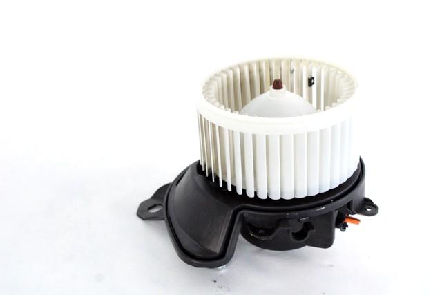 VENTILATOR  KABINE  OEM N. 77366871 ORIGINAL REZERVNI DEL FIAT FIORINO / QUBO 255 (2008 - 2019) DIESEL LETNIK 2015