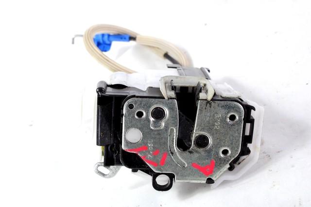 CENTRALNI ZAKLEP SPREDNJIH VRAT  OEM N. 1379535080 ORIGINAL REZERVNI DEL FIAT FIORINO / QUBO 255 (2008 - 2019) DIESEL LETNIK 2015