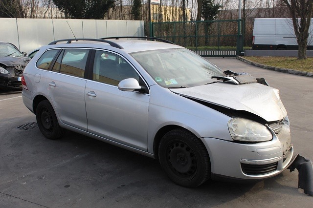 VOLKSWAGEN GOLF 5 SW 1.9 D 77KW 5M 5P (2008) RICAMBI IN MAGAZZINO