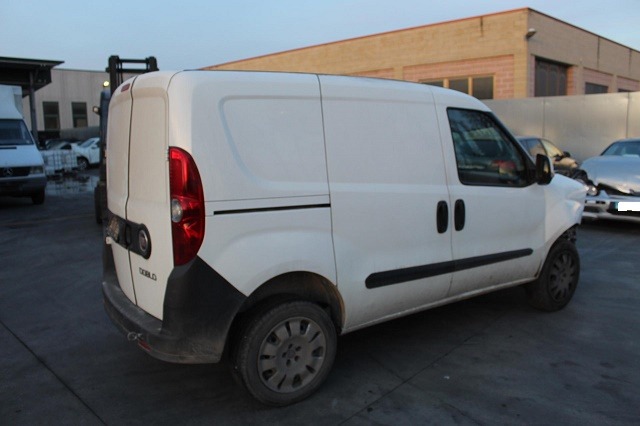 FIAT DOBLO 2.0 D 99KW 6M 2P (2015) RICAMBI IN MAGAZZINO