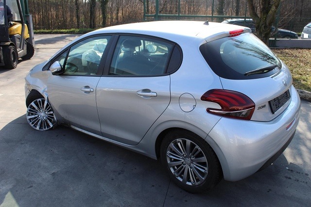 PEUGEOT 208 1.6 D 55KW 5M 5P (2017) RICAMBI IN MAGAZZINO