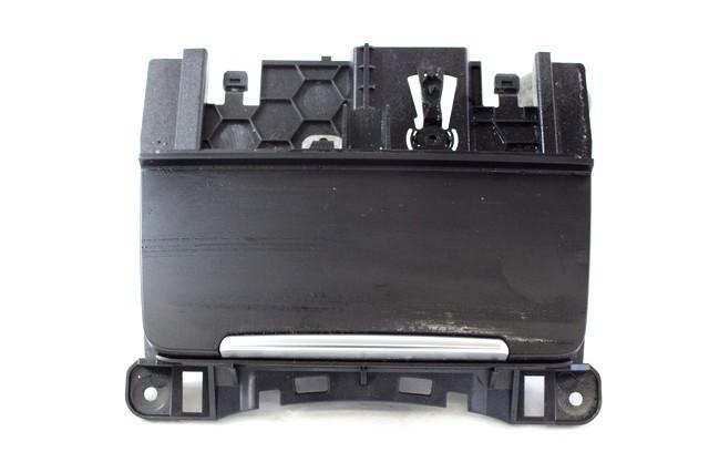 PEPELNIK / DRZALA ZA PIJACO OEM N. 8K0857951 ORIGINAL REZERVNI DEL AUDI A5 8T COUPE/5P (2007 - 2011) DIESEL LETNIK 2008