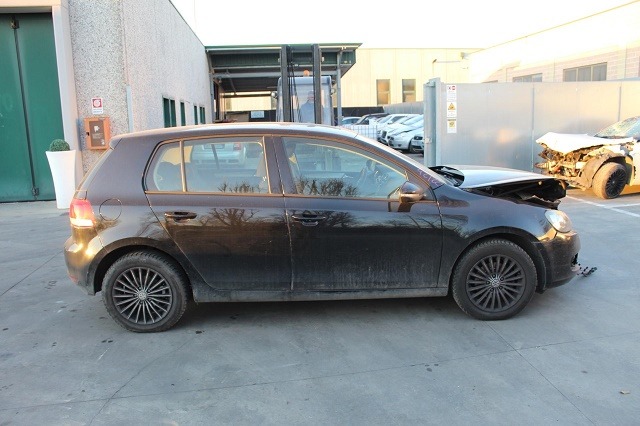 VOLKSWAGEN GOLF 6 1.4 B 59KW 5M 5P (2011) RICAMBI IN MAGAZZINO