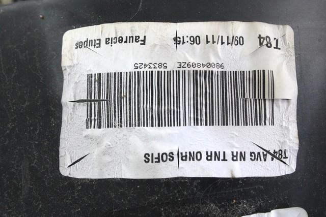 NOTRANJA OBLOGA SPREDNJIH VRAT OEM N. PNASTPG30080USV5P ORIGINAL REZERVNI DEL PEUGEOT 3008 MK1 0U (2009 - 2016) DIESEL LETNIK 2012