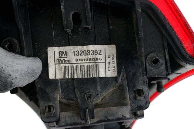 ZADNJI DESNI ZAROMETI OEM N. 13203392 ORIGINAL REZERVNI DEL OPEL MERIVA A X03 (2003 - 2006) DIESEL LETNIK 2004