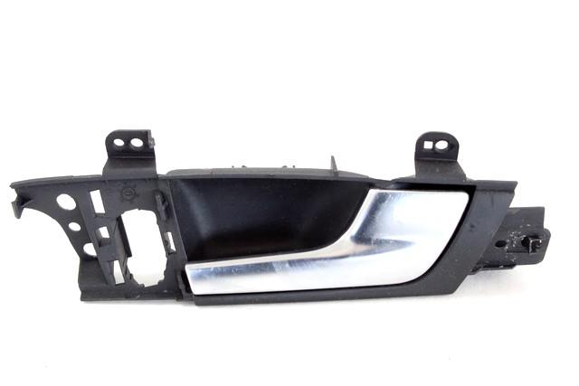 NOTRANJA KLJUKA  OEM N. 8P4837020D ORIGINAL REZERVNI DEL AUDI A3 MK2 8P 8PA 8P1 (2003 - 2008)DIESEL LETNIK 2007