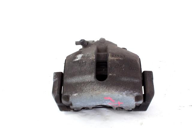 SPREDNJE DESNE ZAVORNE CELJUSTI  OEM N. 1K0615124E ORIGINAL REZERVNI DEL AUDI A3 MK2 8P 8PA 8P1 (2003 - 2008)DIESEL LETNIK 2007