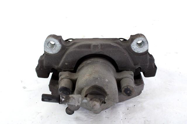 SPREDNJE DESNE ZAVORNE CELJUSTI  OEM N. 1K0615124E ORIGINAL REZERVNI DEL AUDI A3 MK2 8P 8PA 8P1 (2003 - 2008)DIESEL LETNIK 2007