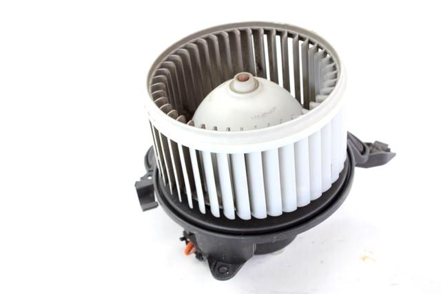 VENTILATOR  KABINE  OEM N. 77364951 ORIGINAL REZERVNI DEL FIAT GRANDE PUNTO 199 (2005 - 2012) BENZINA/METANO LETNIK 2013