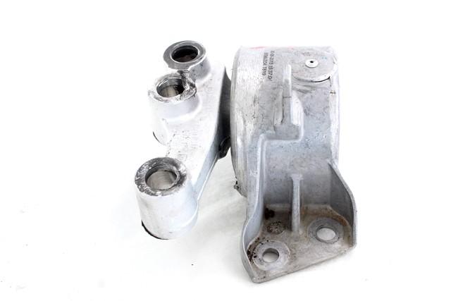 NOSILCI MOTORJA/DRUGO OEM N. 51980334 ORIGINAL REZERVNI DEL FIAT DOBLO 263 MK2 (2009 -2015)DIESEL LETNIK 2015