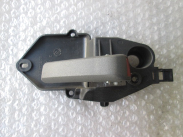 NOTRANJA KLJUKA  OEM N. 71732851 ORIGINAL REZERVNI DEL FIAT PANDA 169 R (2009 - 2011) BENZINA/METANO LETNIK 2009